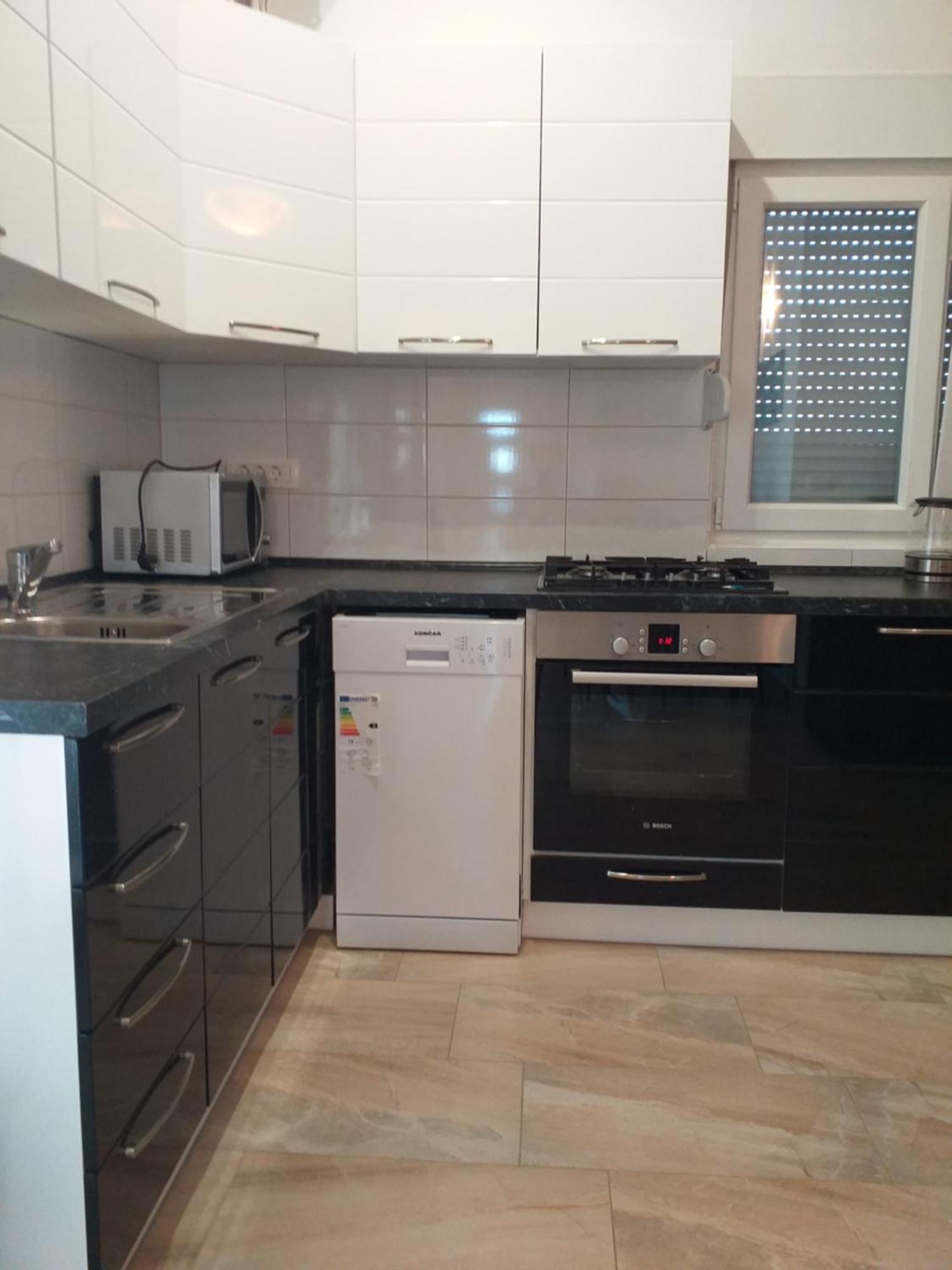 Apartment Dvorak Vir Exteriör bild
